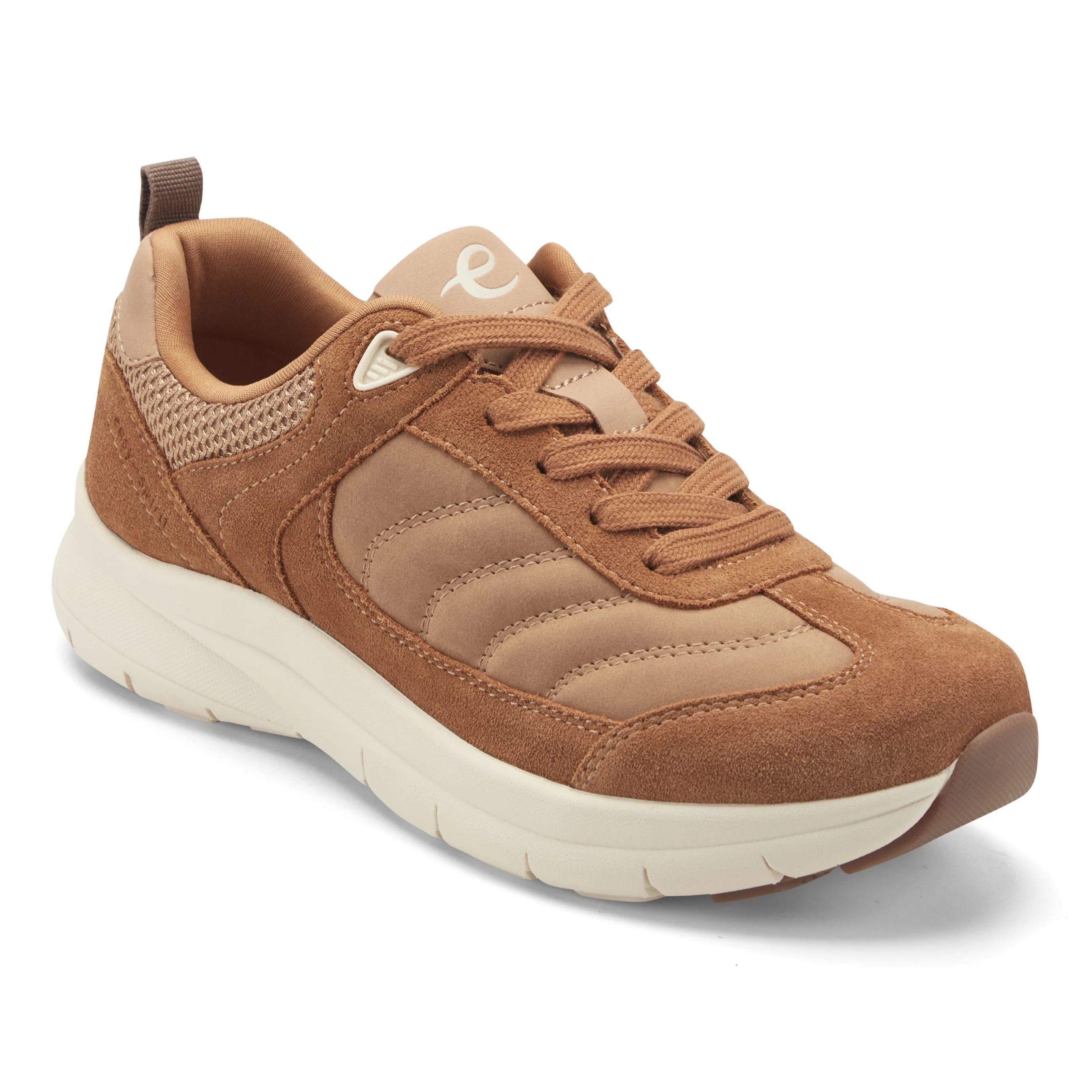 Features & Benefits Orthotic Friendly